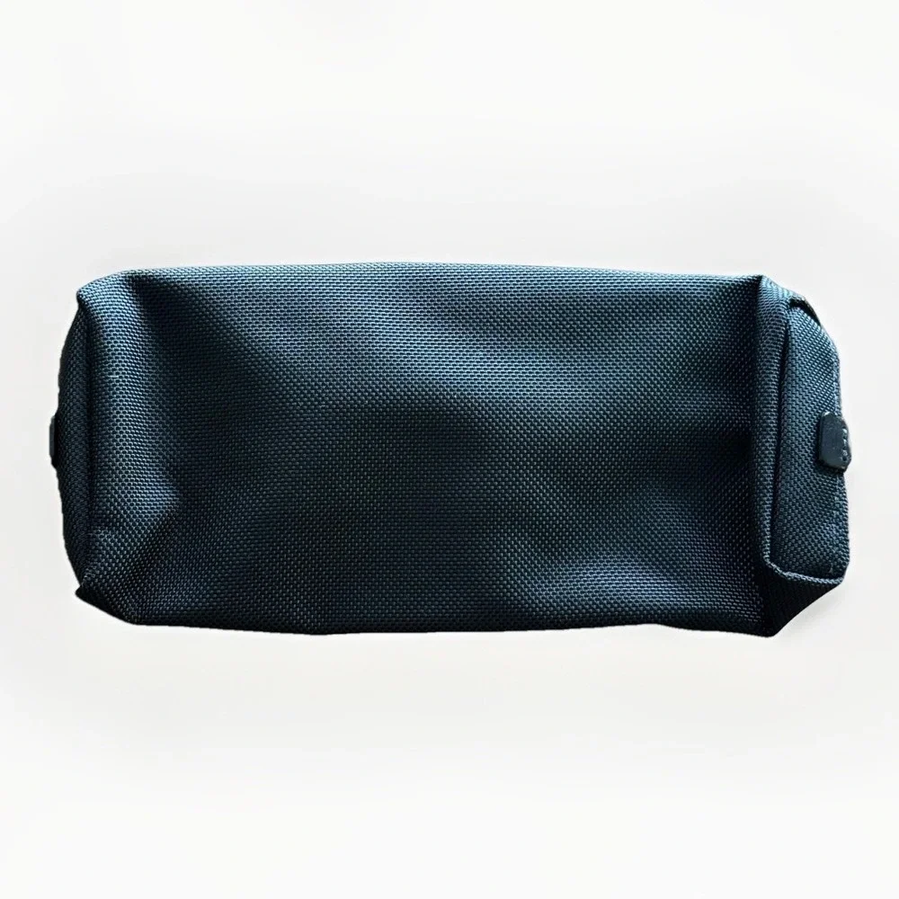 TUMI Black Ballistic Nylon Travel Toiletry Kit Zip Pouch Bag Portable Business